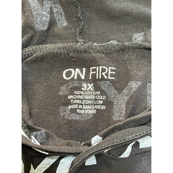 On Fire White & Black NYC‎ Logo Long Sleeve Hooded Shirt Women's Size 3x - Picture 11 of 11